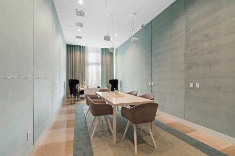 Copropriété à vendre à Sunrise, Floride: 1 chambre, 72.46 m2 № 2245996 - photo 19