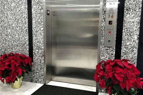 Condo in Sunny Isles Beach, Florida, 2 bedrooms  № 1974613 - photo 10