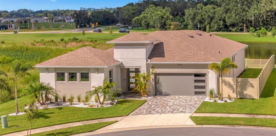 Casa en San Antonio, Florida 4 dormitorios, 228.26 m2 № 1870224