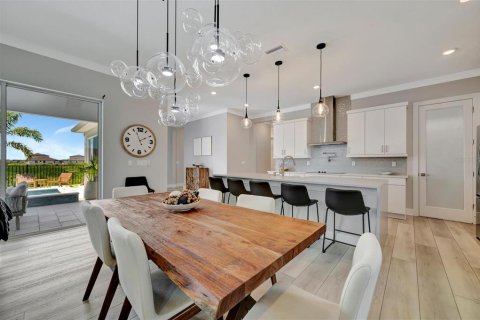Casa en venta en San Antonio, Florida, 4 dormitorios, 228.26 m2 № 1870224 - foto 9