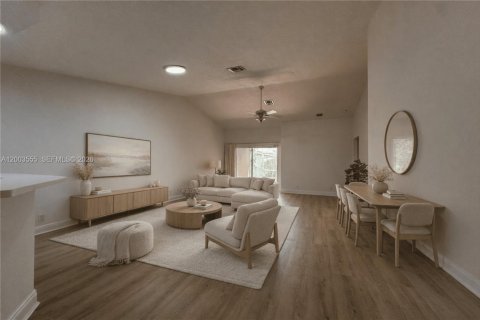 House in Weston, Florida 3 bedrooms, 140.93 sq.m. № 2069235 - photo 11