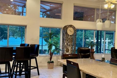 House in Eustis, Florida 3 bedrooms, 210.98 sq.m. № 1850298 - photo 15
