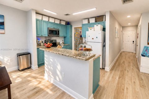 Touwnhouse à vendre à Boynton Beach, Floride: 3 chambres, 133.87 m2 № 2084430 - photo 2