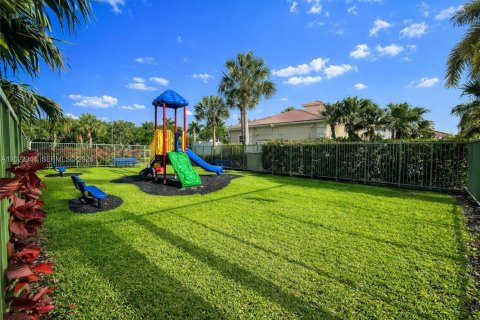 Touwnhouse à vendre à Boynton Beach, Floride: 3 chambres, 133.87 m2 № 2084430 - photo 17