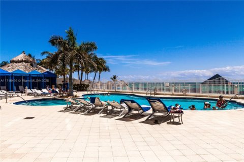 Appartement à louer à Sunny Isles Beach, Floride: 1 chambre, 92.9 m2 № 1737953 - photo 30