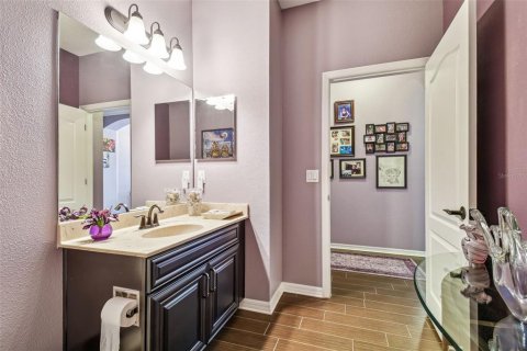 House in CONNERTON

 in Land O' Lakes, Florida 3 bedrooms, 223.71 sq.m. № 1628810 - photo 19
