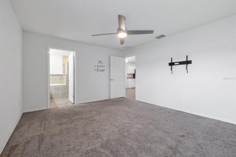 Villa ou maison à vendre à Haines City, Floride: 3 chambres, 143.26 m2 № 1784546 - photo 13