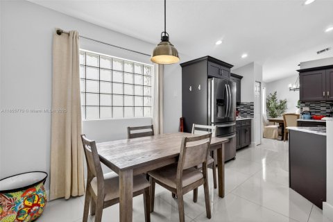 House in Boynton Beach, Florida 3 bedrooms, 167.22 sq.m. № 1887776 - photo 14