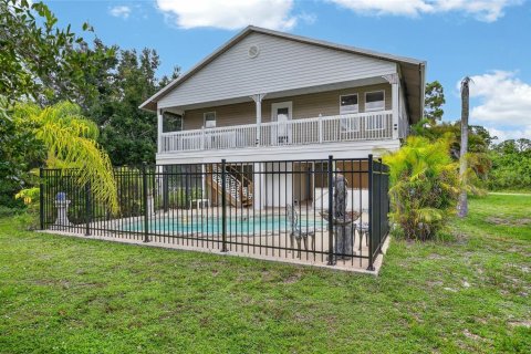 Villa ou maison à vendre à Port Charlotte, Floride: 2 chambres, 119.29 m2 № 2167321 - photo 2