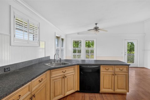 Villa ou maison à vendre à Port Charlotte, Floride: 2 chambres, 119.29 m2 № 2167321 - photo 19