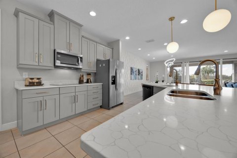 House in Kissimmee, Florida 11 bedrooms, 510.59 sq.m. № 1425474 - photo 13
