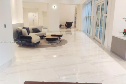 Condo in Aventura, Florida, 3 bedrooms  № 1984101 - photo 22