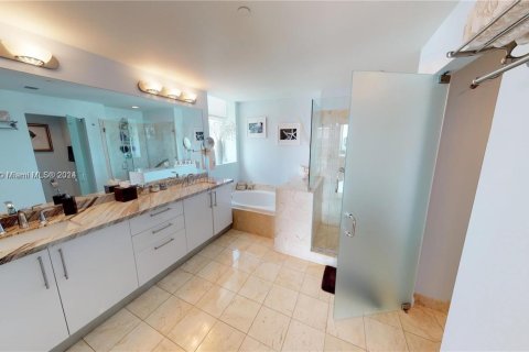Condo in Aventura, Florida, 3 bedrooms  № 1984101 - photo 3