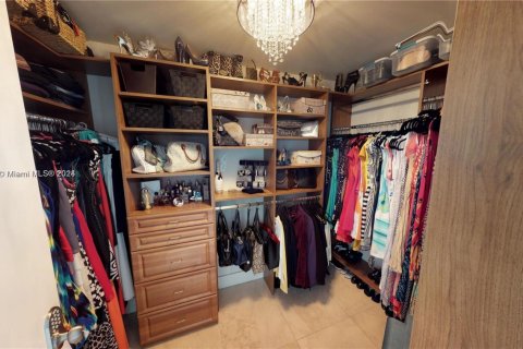 Condo in Aventura, Florida, 3 bedrooms  № 1984101 - photo 14