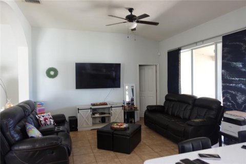 Casa en venta en Kissimmee, Florida, 4 dormitorios, 187.11 m2 № 2142696 - foto 14
