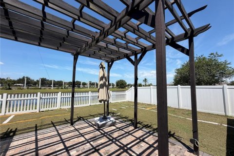 Casa en venta en Kissimmee, Florida, 4 dormitorios, 187.11 m2 № 2142696 - foto 25