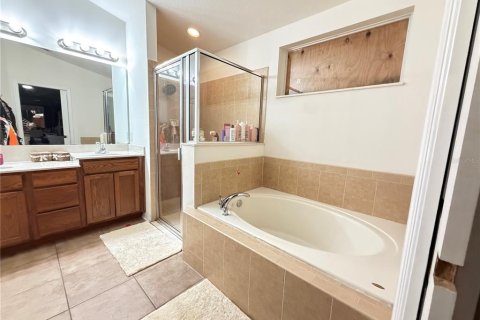 Casa en venta en Kissimmee, Florida, 4 dormitorios, 187.11 m2 № 2142696 - foto 22