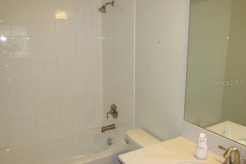 Villa ou maison à vendre à Davenport, Floride: 6 chambres, 305.74 m2 № 2339022 - photo 10