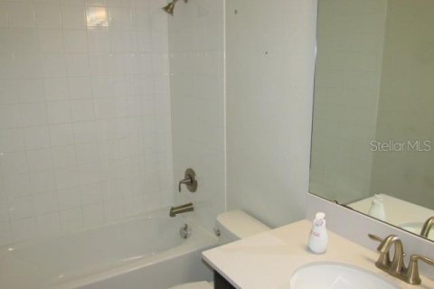 Villa ou maison à vendre à Davenport, Floride: 6 chambres, 305.74 m2 № 2339022 - photo 12
