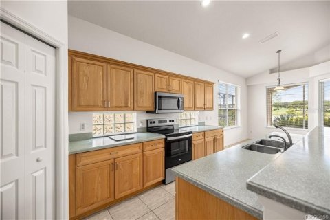 House in Hernando, Florida 4 bedrooms, 226.87 sq.m. № 2197352 - photo 17