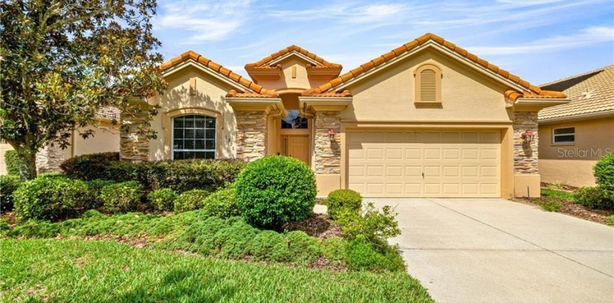 House in Hernando, Florida 4 bedrooms, 226.87 sq.m. № 2197352