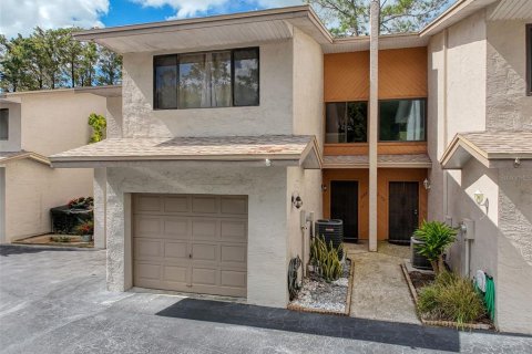 Touwnhouse à vendre à Tarpon Springs, Floride: 2 chambres, 140.84 m2 № 1900838 - photo 2