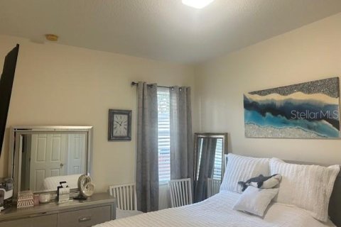 Villa ou maison à vendre à Zephyrhills, Floride: 4 chambres, 191.38 m2 № 2232898 - photo 13