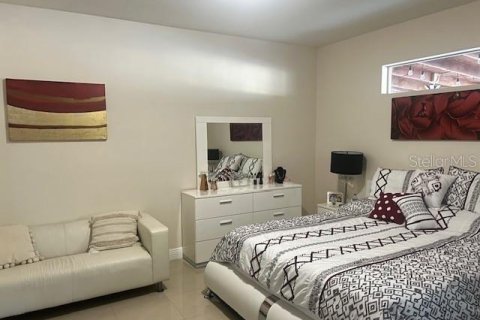 Villa ou maison à vendre à Zephyrhills, Floride: 4 chambres, 191.38 m2 № 2232898 - photo 8