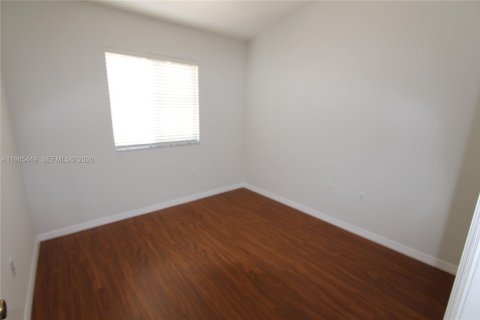 Condominio en alquiler en Cutler Bay, Florida, 3 dormitorios, 95.88 m2 № 2048335 - foto 9