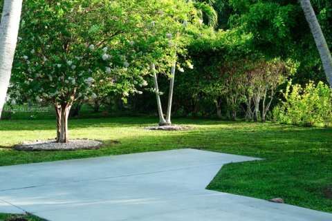 House in Boca Raton, Florida 3 bedrooms, 127 sq.m. № 1796275 - photo 4