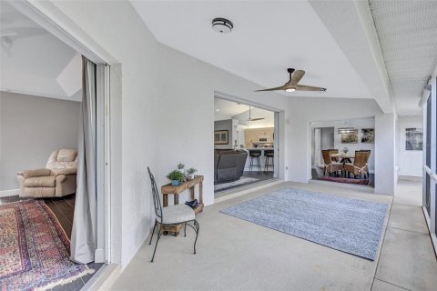 Villa ou maison à vendre à Nokomis, Floride: 3 chambres, 184.88 m2 № 2401040 - photo 28