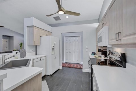 Villa ou maison à vendre à Nokomis, Floride: 3 chambres, 184.88 m2 № 2401040 - photo 17