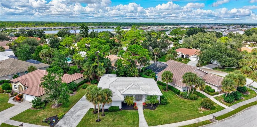 Villa ou maison à Nokomis, Floride 3 chambres, 184.88 m2 № 2401040