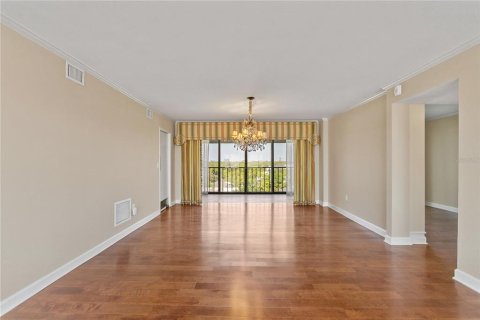 Copropriété à vendre à Tampa, Floride: 2 chambres, 242.66 m2 № 1723307 - photo 16