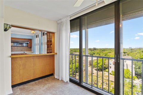Copropriété à vendre à Tampa, Floride: 2 chambres, 242.66 m2 № 1723307 - photo 24