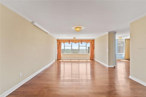 Copropriété à vendre à Tampa, Floride: 2 chambres, 242.66 m2 № 1723307 - photo 15