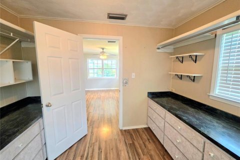 Villa ou maison à vendre à Haines City, Floride: 2 chambres, 162.02 m2 № 2342175 - photo 20