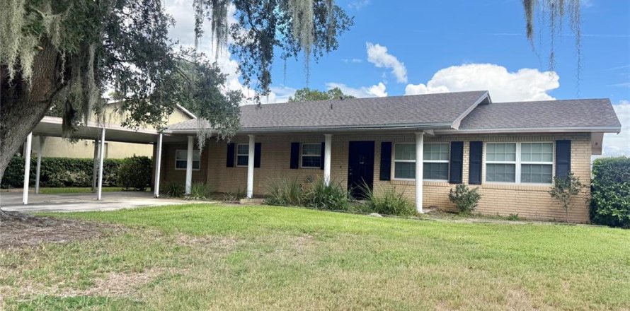 Villa ou maison à Haines City, Floride 2 chambres, 162.02 m2 № 2342175