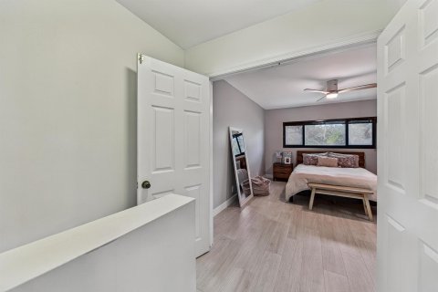 Condo in Fort Lauderdale, Florida, 2 bedrooms  № 2311100 - photo 18