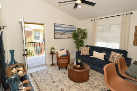 Condo in Tampa, Florida, 1 bedroom  № 2235482 - photo 18