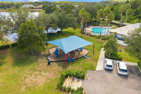 Villa ou maison à vendre à Land O' Lakes, Floride: 4 chambres, 218.51 m2 № 2319020 - photo 27