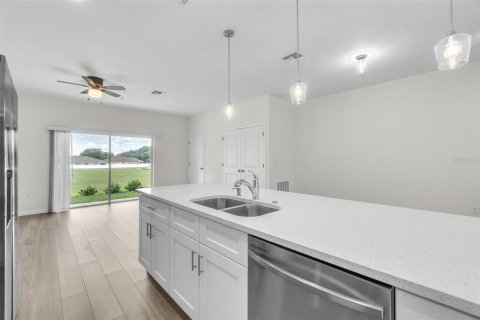 Condo in Tavares, Florida, 3 bedrooms  № 1870930 - photo 9