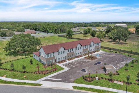 Condo in Tavares, Florida, 3 bedrooms  № 1870930 - photo 1