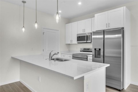 Condo in Tavares, Florida, 3 bedrooms  № 1870930 - photo 7