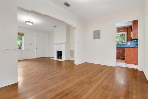 Villa ou maison à vendre à Miami Shores, Floride: 3 chambres, 146.51 m2 № 2392417 - photo 14