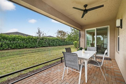 Casa en venta en Port St. Lucie, Florida, 2 dormitorios, 159.42 m2 № 2001513 - foto 29