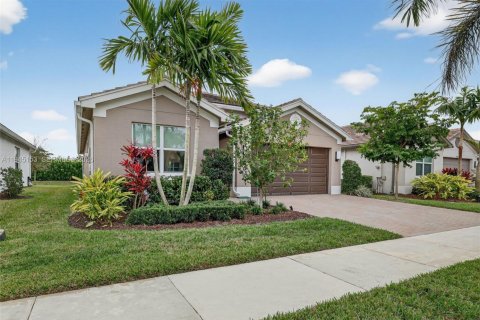 Casa en venta en Port St. Lucie, Florida, 2 dormitorios, 159.42 m2 № 2001513 - foto 3
