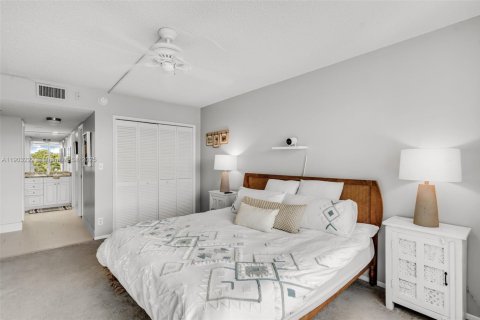 Condominio en alquiler en Pompano Beach, Florida, 2 dormitorios, 150.5 m2 № 2054393 - foto 14