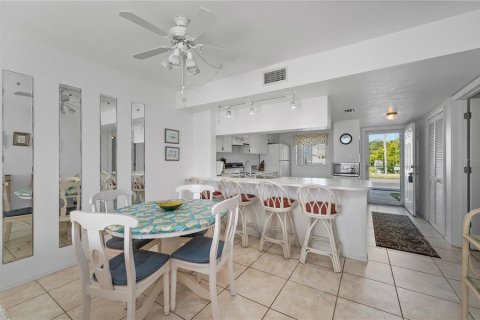Copropriété à vendre à Punta Gorda, Floride: 2 chambres, 96.99 m2 № 1879168 - photo 10