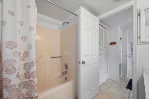 Copropriété à vendre à Punta Gorda, Floride: 2 chambres, 96.99 m2 № 1879168 - photo 27
